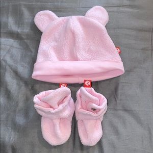 Zutano Baby Hat & Booties Set